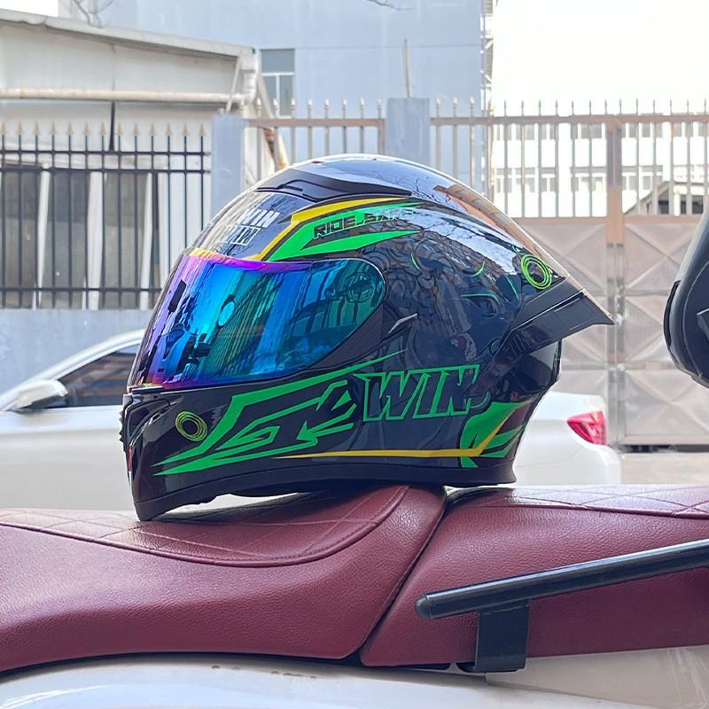 Full Face Motorcycle Helmet With Rear Wing Spoiler ABS Material Bluetooth Compatible Men All Season Riding