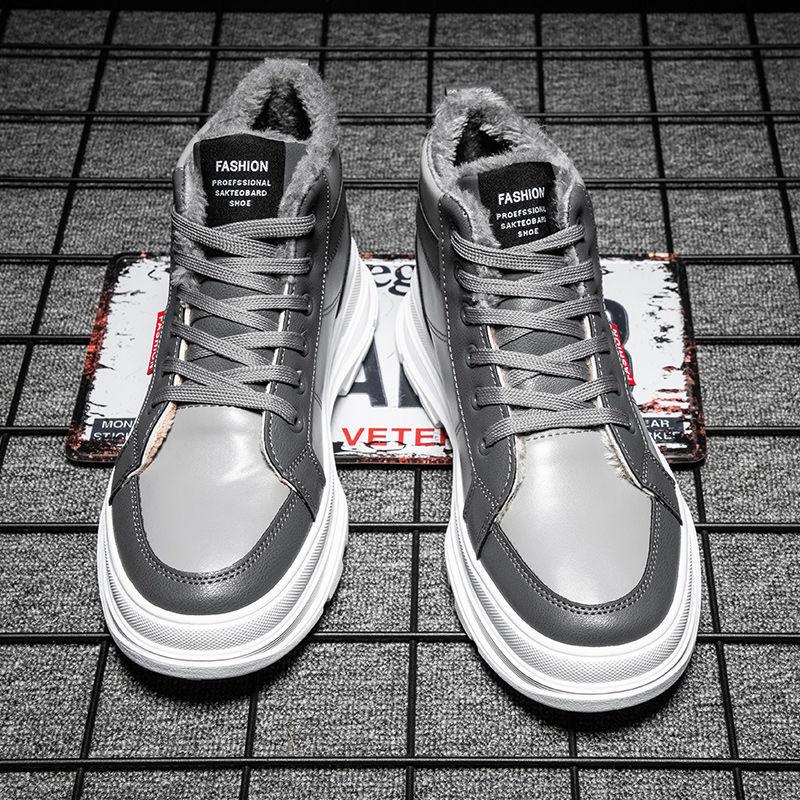 Cotton Shoes Men's Winter Warmth Velvet High-top Sneakers Men Korean Version Trend Thick Snow Boots High-top Casual Shoes Men