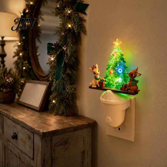 Kleiner Raum Nachtlicht Weihnachten Stecker-LED-Licht, Harz Leuchtender Baumlampe mit Kinder Rentierförmigem Wippen-Design, Wanddekor für Schlafzimmer Flur,