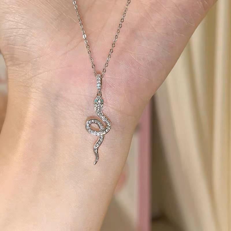 925 Sterling Silver Snake Pendant Necklace - Chic, Versatile Clavicle Chain for Women