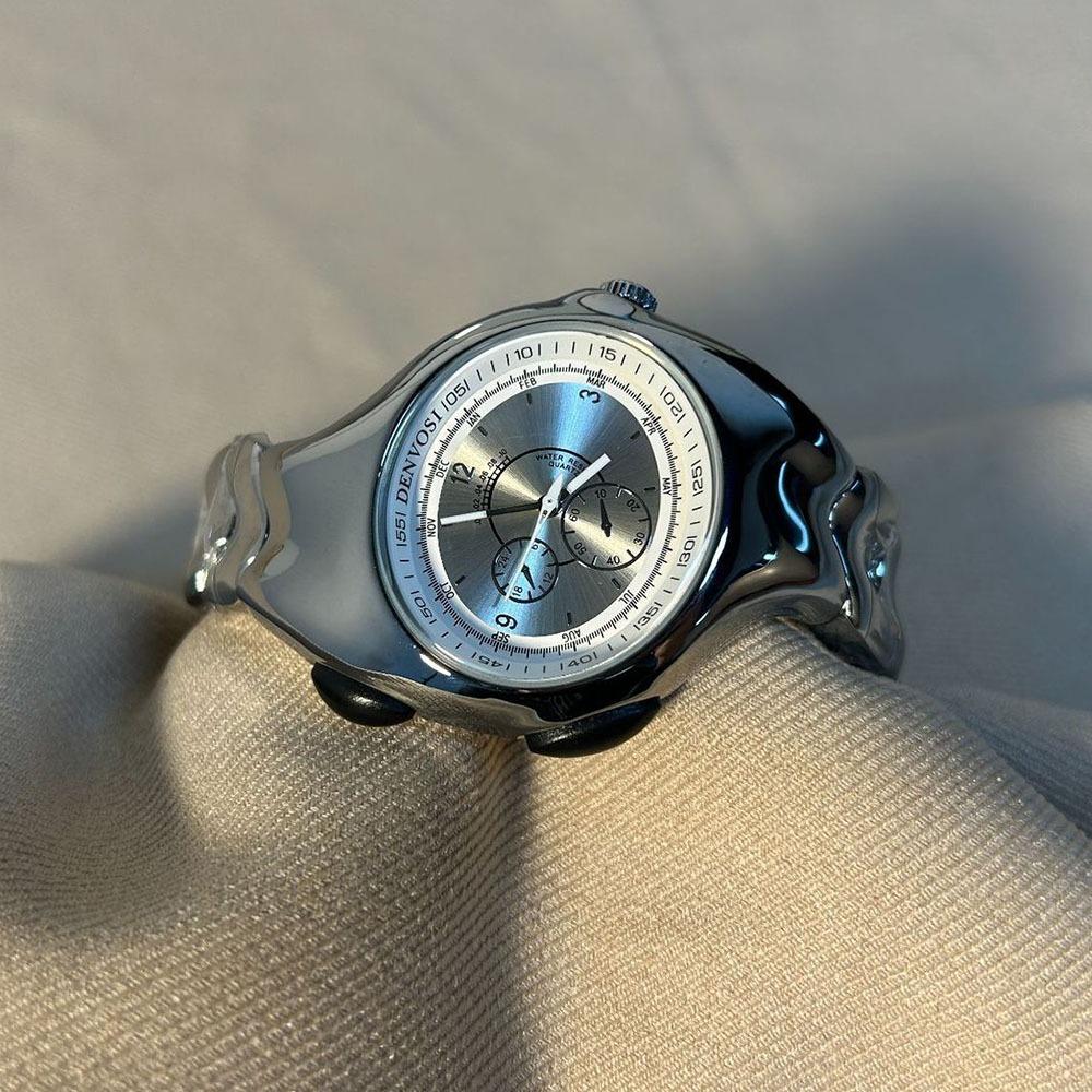 Stainless Steel Strap Men Watches Waterproof Silver Quartz Wristwatches Quartz Movement Distorted Design Alien Twist Watch