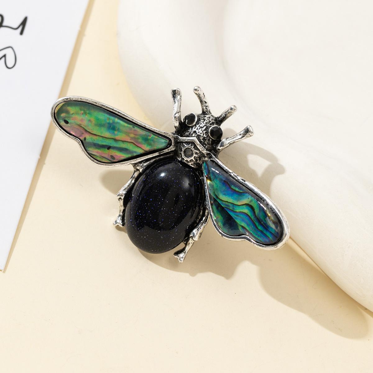 

Натуральная ракушка-ушка женская брошь в форме божьей коровки кулон для элегантных вуалеток женская брошь ювелирное изделие подарок 57x36 мм 57x36mm