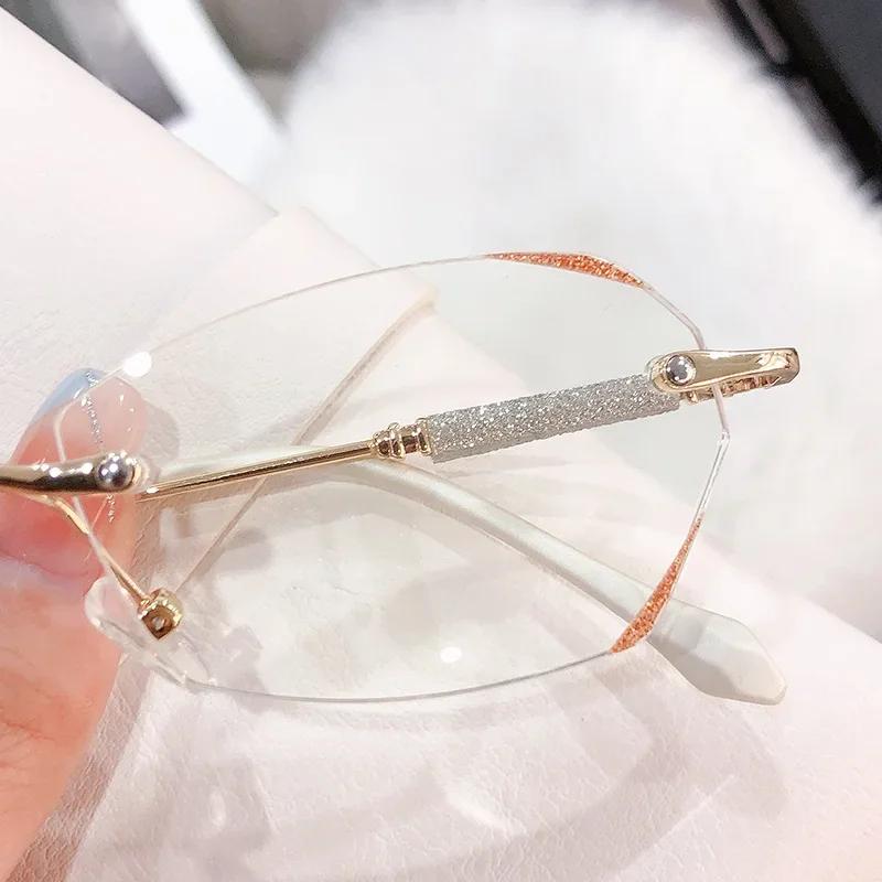 Luxury Rimless Presbyopia Glasses for Women Men Vintage Computer Eye Protection Far Sight Eyeglasses Finished Reading Eyewear