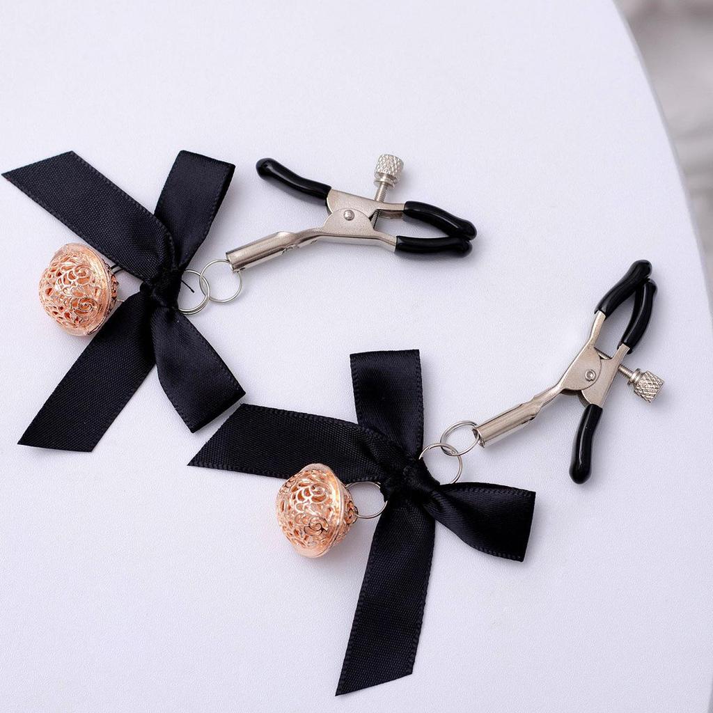 SM Adjustable Nipple and Breasts Clamps with Bow Tie for Couples