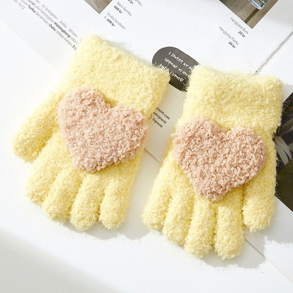 2Pairs Cute Children's Warm Gloves Heart Shaped Solid Plush Gloves  for Kids Toddler