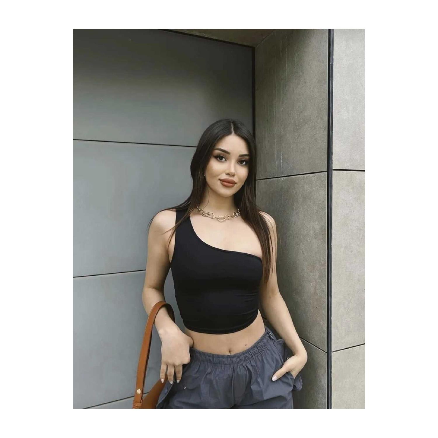 

Off Shoulder Crop XS чорний