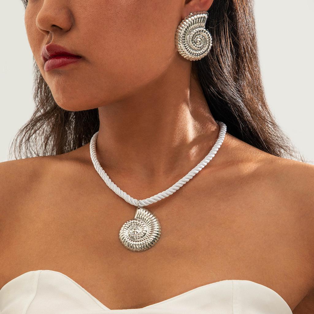 Alloy Conch Starfish Shell Thick Rope Necklace Versatile Trend Jewelry