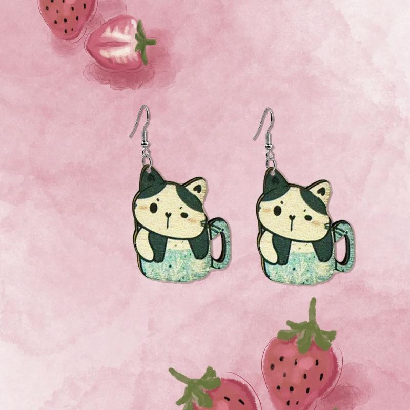 

Cute cartoon kitten coffee cup earrings Valentine s Day gifts retro style niche design women s ear jewelry світло-синій колір