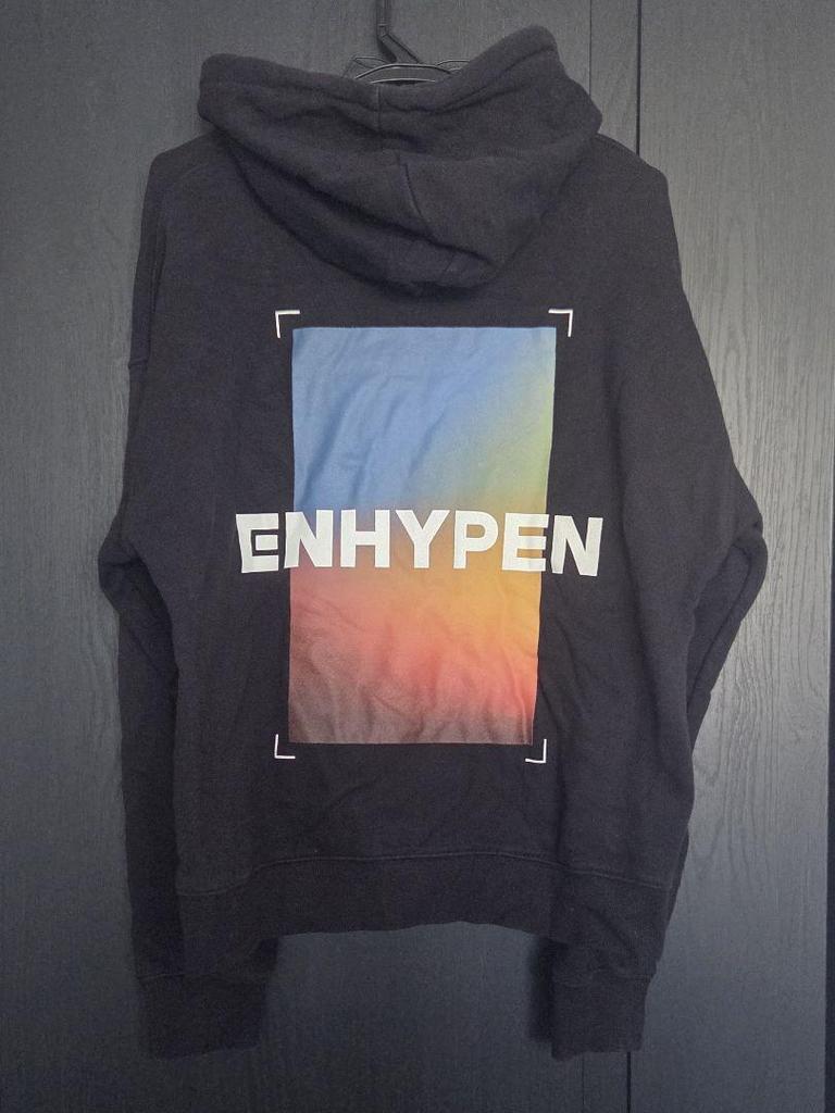 [USED] Early ENHYPEN merchandise hoodie