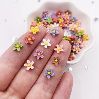 100ks 8mm pryskyřice 3D barevné mini květinové drahokamy Flatback figurky Scrapbook Svatební nášivka Nail Art Decor Řemesla