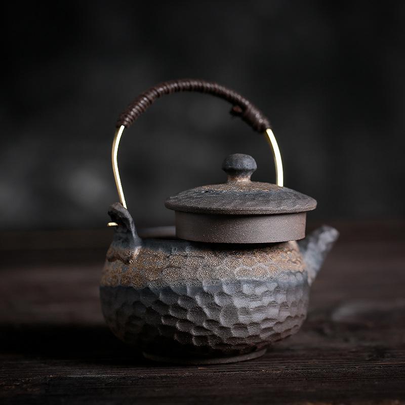 250ml Coarse Pottery Hammer Pattern Handle Teapot Japanese Retro Tea Pot Ceramic Kung Fu Tea Brewing Pot