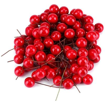 100Pcs Artificial Holly Berries 10mm Plastic Berries Decor On Wire for Christmas Tree Decorations