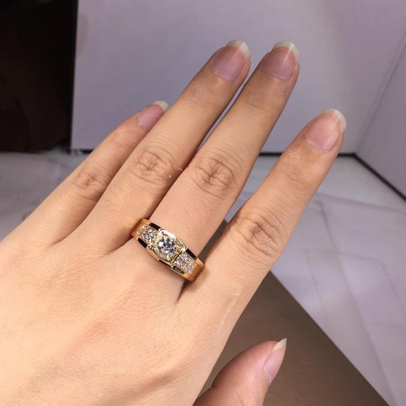 1Pc Fashion Inlaid Synthetic Zircon Fashion Ring
