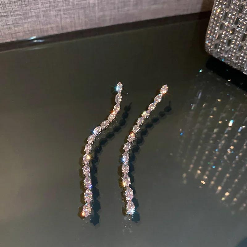 FYUAN Simple Geometric Zircon Crystal Earrings for Women Gold Copper Color Long Tassel Dangle Earrings Party Weddings Zircon