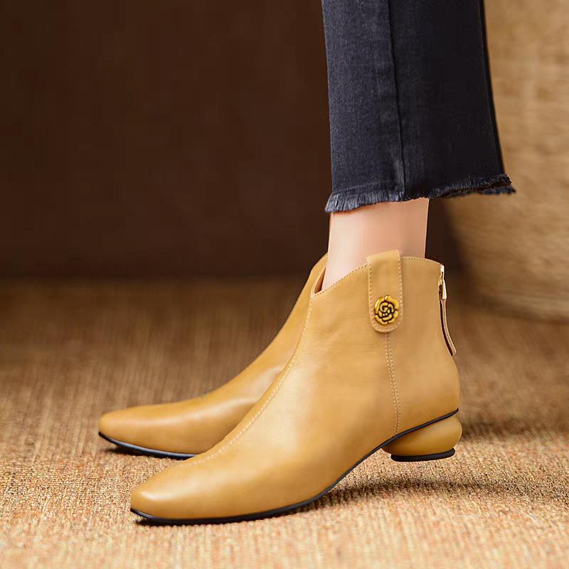 2025 New  Booties Autumn New Pointed Toe Rear Zipper Metal Buckle Soft Sole Anti-Slip Wear-Resistant Single Boots