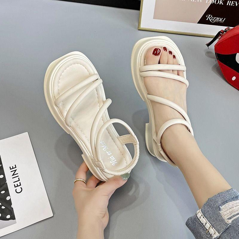 Sandalen im Märchenstil, weiblicher Sommerrock 2025, neuer Biskuitkuchen, Strandsportplattform, Ein-Wort-Schnallenriemen, römische Schuhe
