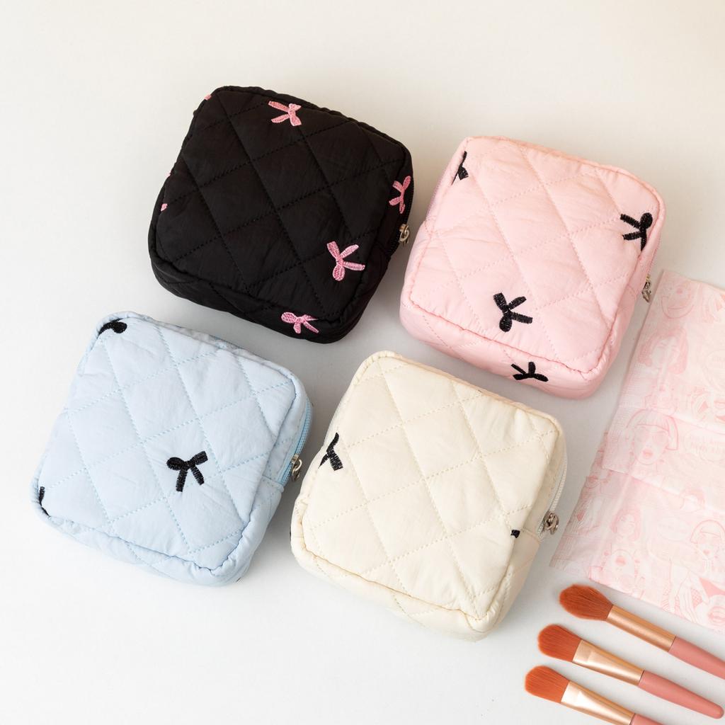 1pc Bow Decor Portable Zipper Cosmetic Bag Sanitary Pad Storage Pouch, Fluffy Makeup Bag, Cosmetic Organizer, Toiletry Bag
