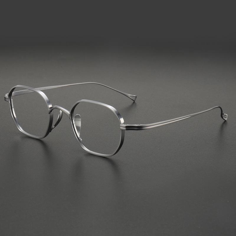 Retro Pure Titanium Unisex Myopia Glasses Frame - High Prescription, Small Square Polygon Frame