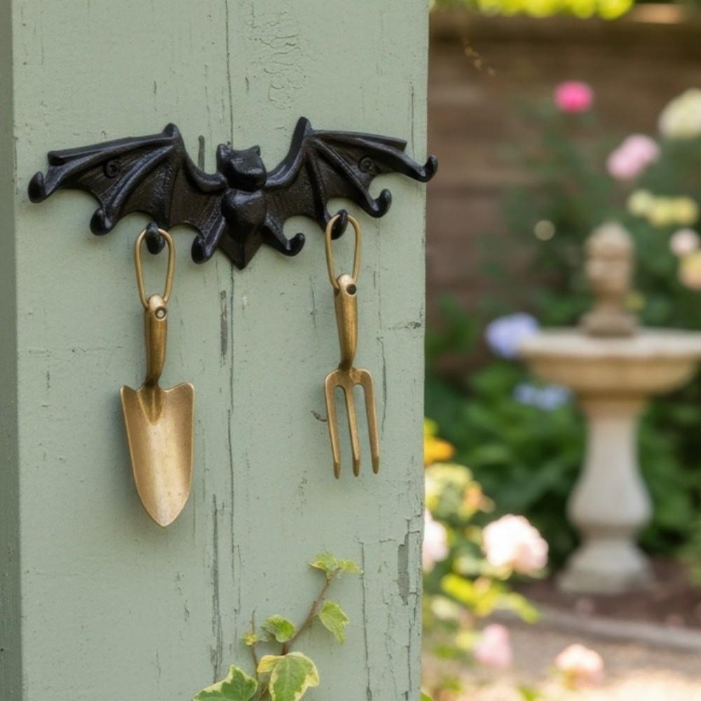 Clothes Hook Vintage Bat Key Hooks Rust-Proof Space-Saving Cast Iron Key Rack with 8 Hooks Towel Hanger Adults