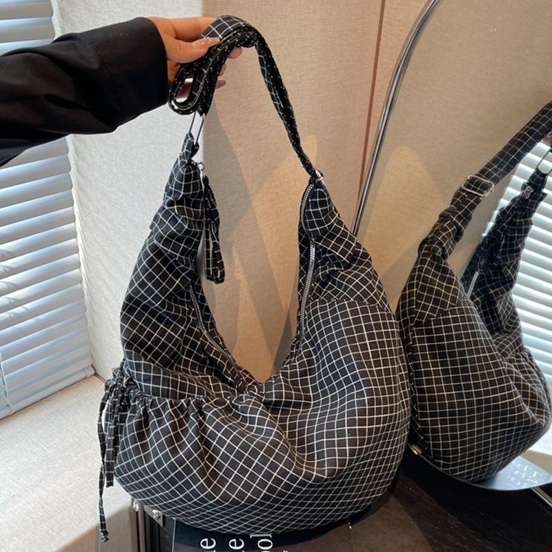 New plaid drawstring college student cloth bag for commuting to work shoulder bag preppy style casual crossbody dumpling bag