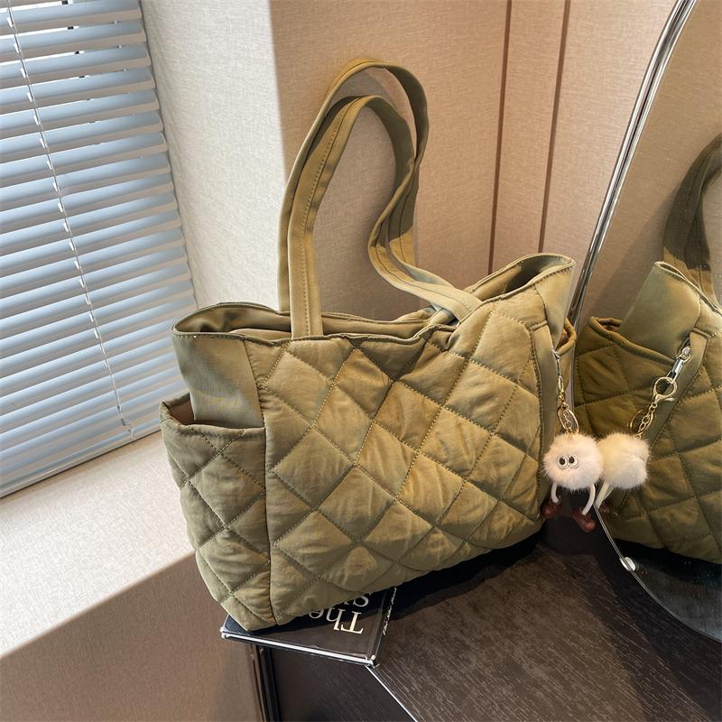 

Женская модная сумка большой вместимости - Легкая с безопасной молнией, Идеально подходит для работы, путешествий, пляжа и спортзала зелёный