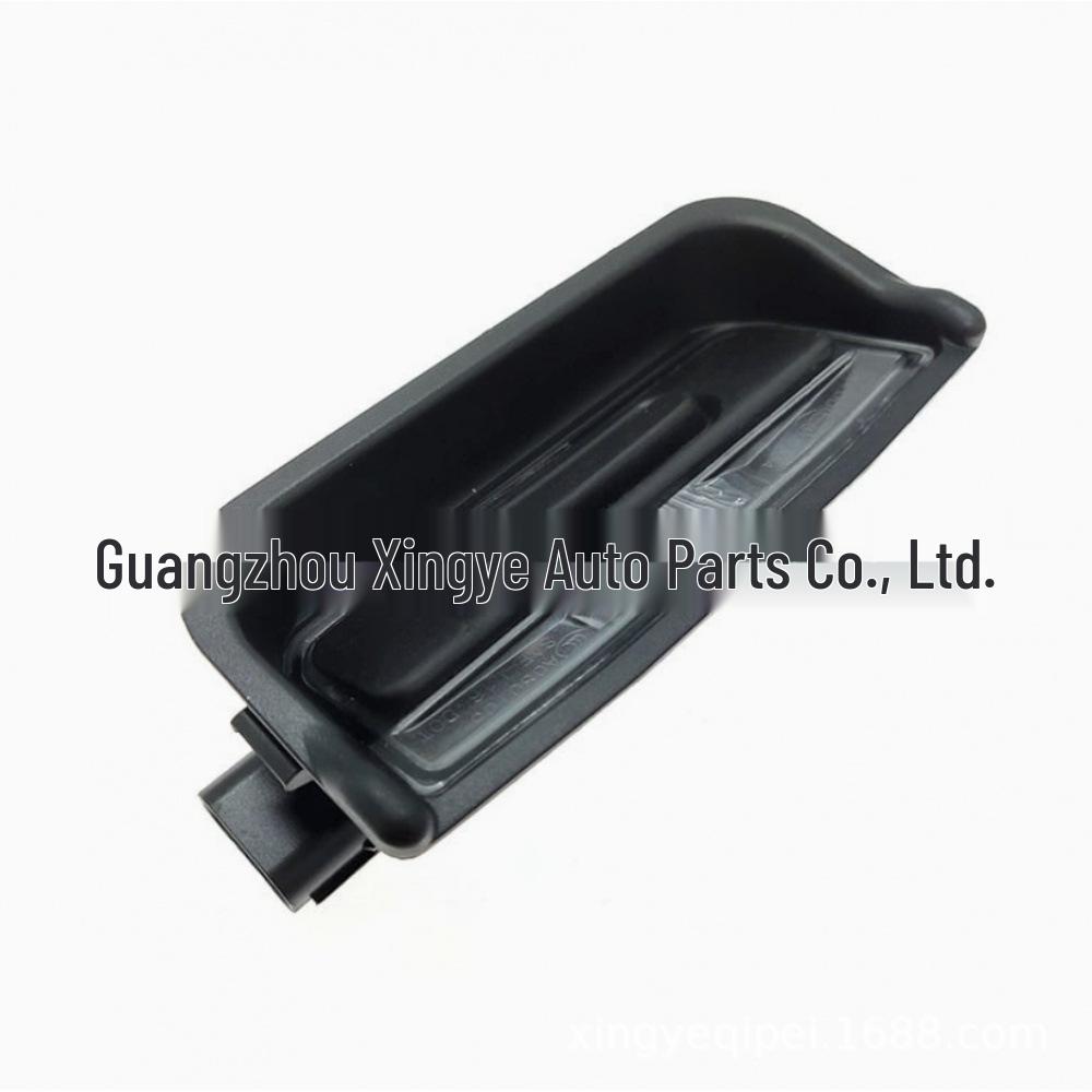 

Available: Civic Si License Plate Light Assembly & Tailgate Switch (34100-TET-H11).