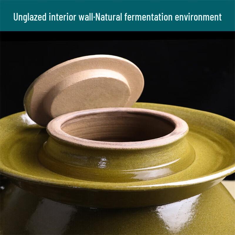 Traditional Earthenware Kimchi Jar