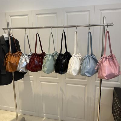 Drawstring Pleated Bucket Bag Women's Tide Large Capacity Autumn Leisure Shoulder Versatile Tote Bag