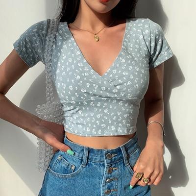 V-Neck Vintage Short Sleeve Women Crop Top Blue Flower Print Pleated T-Shirt Casual High Waist Female Tee Shirt Slim Tops