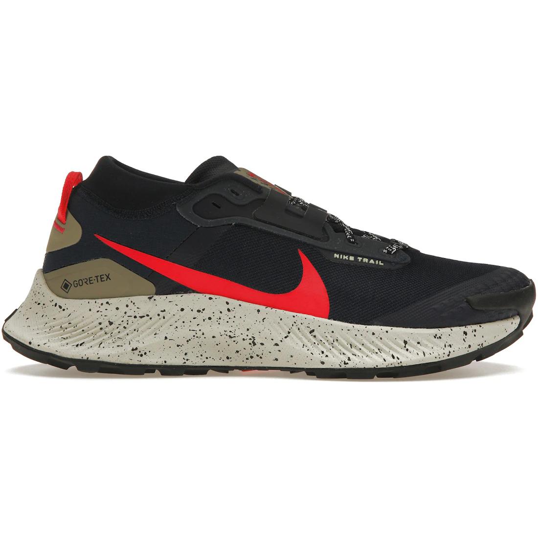 

Кроссовки Nike Pegasus Trail 3 Gore-Tex Обсидиан Сирена Красный(DC8753-400) 40.5
