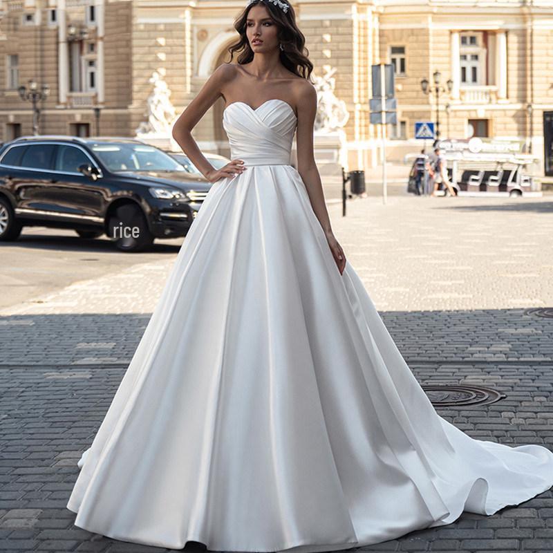 2026 French Style Strapless Satin Wedding