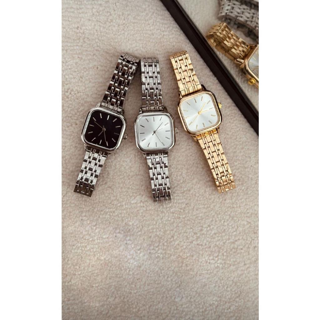 Vintage Metal Women's Wristwatch