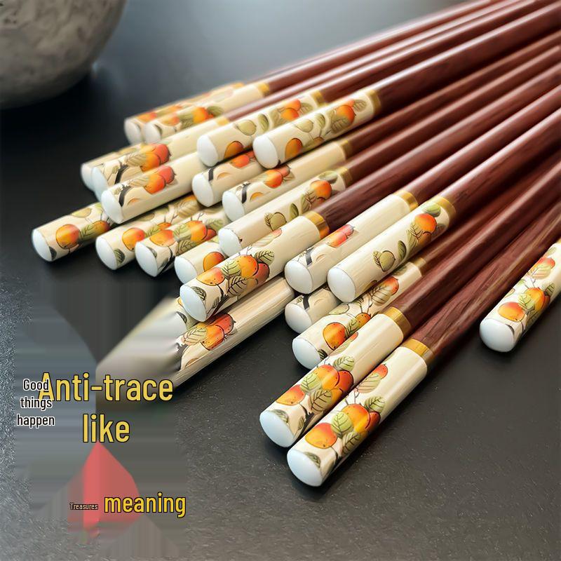 Red Sandalwood Non-Slip Wooden Chopsticks - Solid Wood, No Paint or Wax, Long Length, Family Pack.