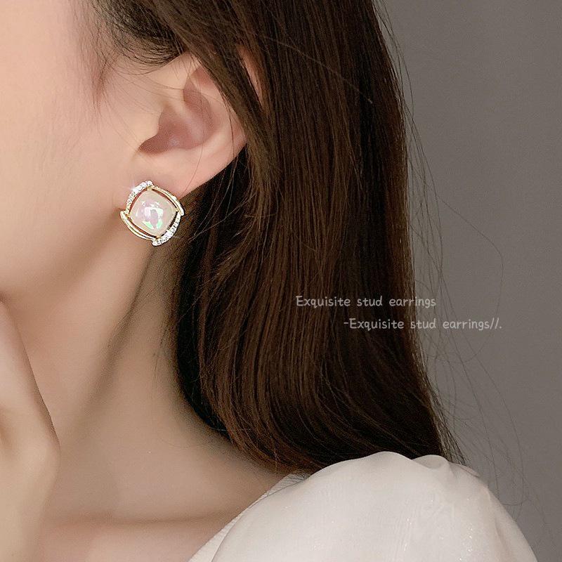 Elegant 2025 French Pearl Earrings for Women - Unique, High-End Design