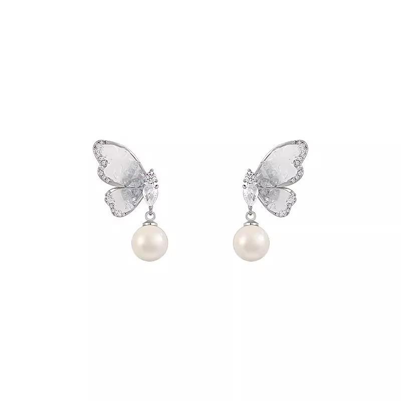 Fashion Elegant Zircon Pearl Crystal Butterfly Dangle Earring Female Light Luxury Temperament Sparkling Stud Earrings For Woman