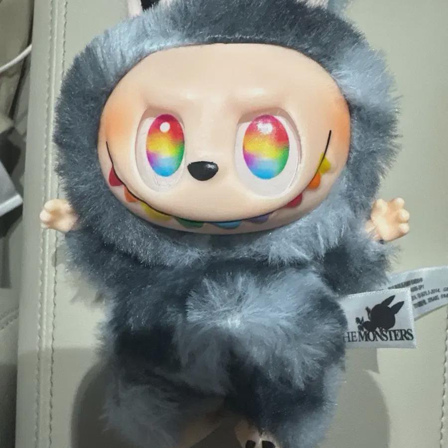 

Совершенно новый Лабубу Зеа