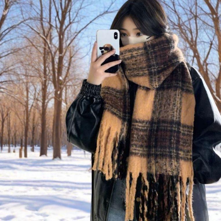 Korean gradual change striped scarf women's winter thickened imitation cashmere shawl dual-purpose warm atmosphere fringed scarf