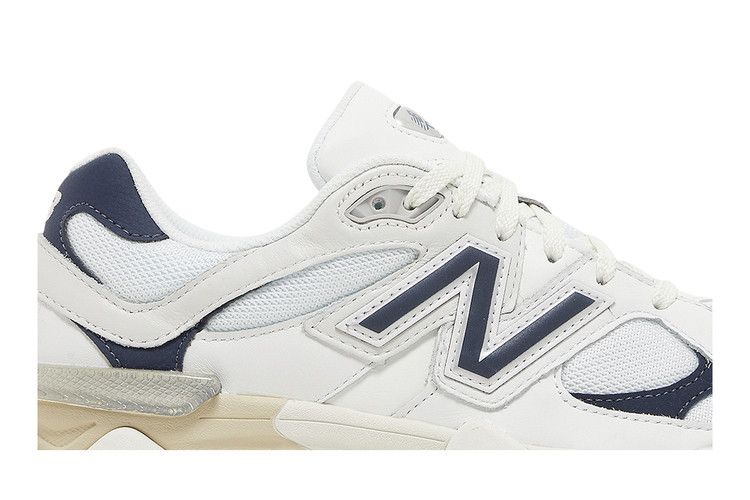 New Balance 9060 'Bianco Blu Navy'