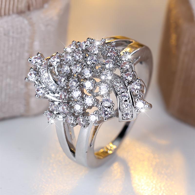 Schillernde weiße Zirkonia CZ Blumenringe für Frauen Hochzeit Verlobungsaccessoires Statement Schmuck Geschenk