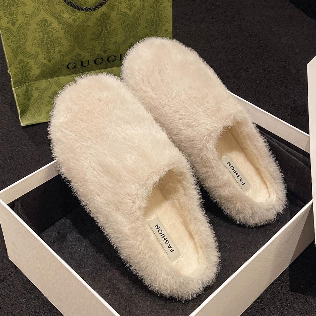 Korean Version of Lamb Wool Slippers Women's 2025 Winter New Outer Wear Flat-bottomed Lazy Velvet Bag Head Half-drag Muller Shoes