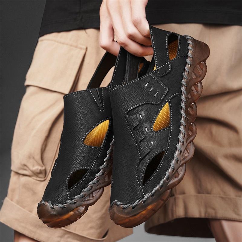 Men Outdoor Hiking Sandals Handmade Flats Black Summer Roman Sandals Retro Wide Leather Beach Shoes Over Sized