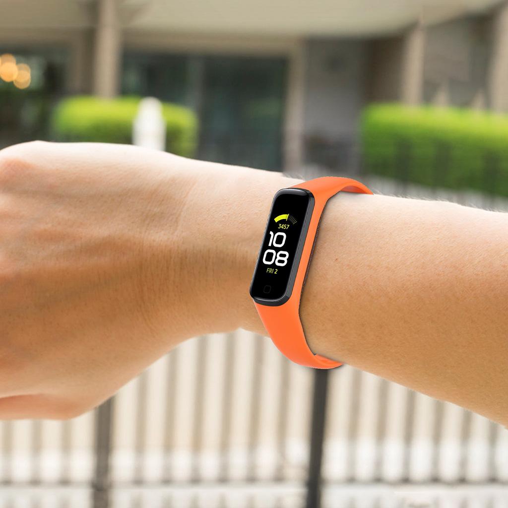 Quick Release Smartwatch Strap Washable Silicone TPU Wristband Bracelet for -R220/for Galaxy Fit2 SM R220