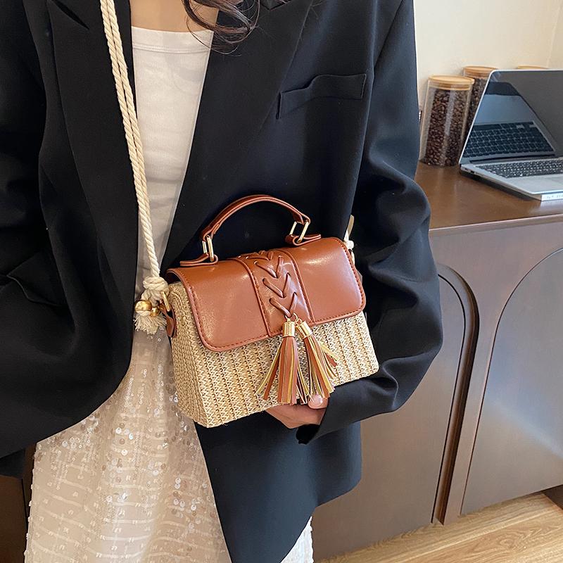 Beach Straw Crossbody Bag For Women 2024 New Designer Boho Summer Bag Pu Leather Handbag And Purse Travel Cross Body Phone Bag