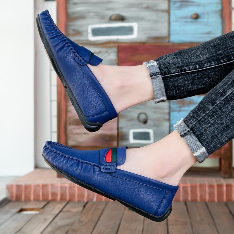 Fashion Men's Round Headed Casual Flat Bottomed Driving Luxury Loafers Light Outdoor Business Soft Soled Formal Shoes Zapatos De Hombre