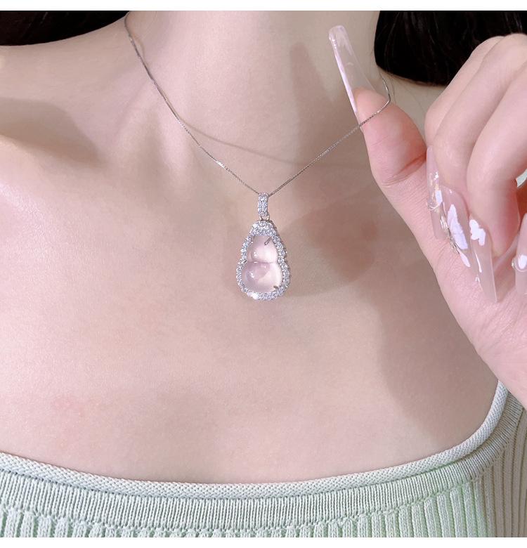 Yufulu Genuine S925 Sterling Silver Chalcedony Gourd Necklace with Clavicle Chain