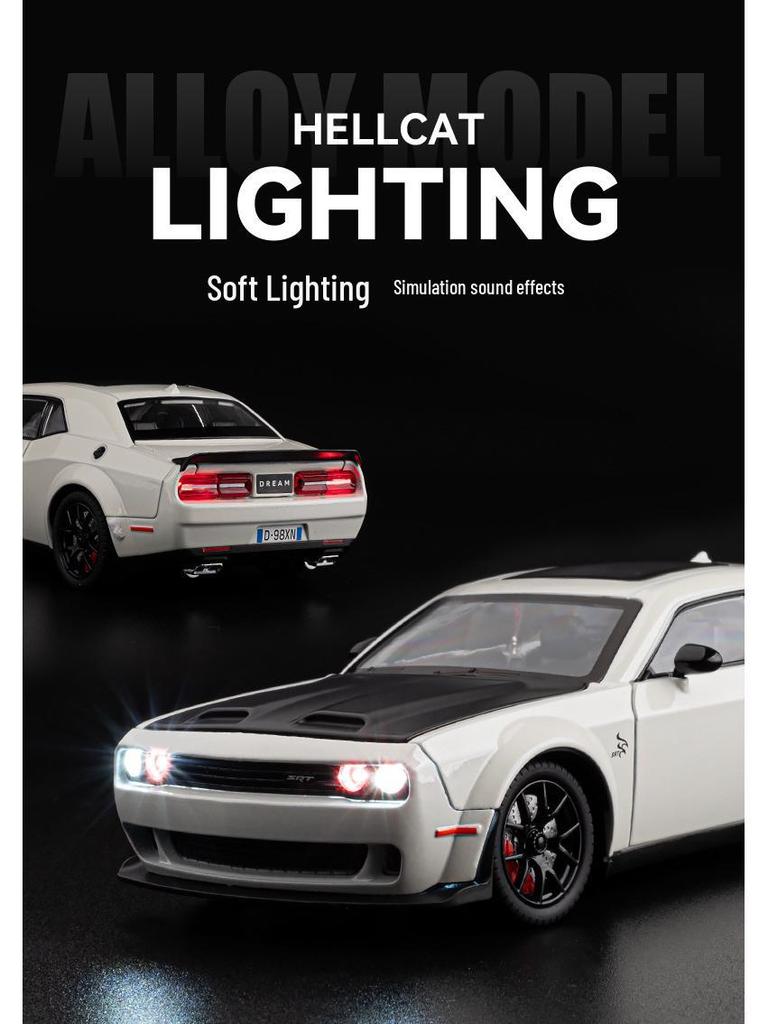 1:24 Hellcat Challenger Alloy Sports Car Model with Sound, Light, Pull-Back, and Openable Doors.