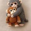 1/2Pcs Keychain Pendant 3D Monkey Hugging Monkey Key Chain Backpack Desk Decoration Portable Bag Charm Accessory