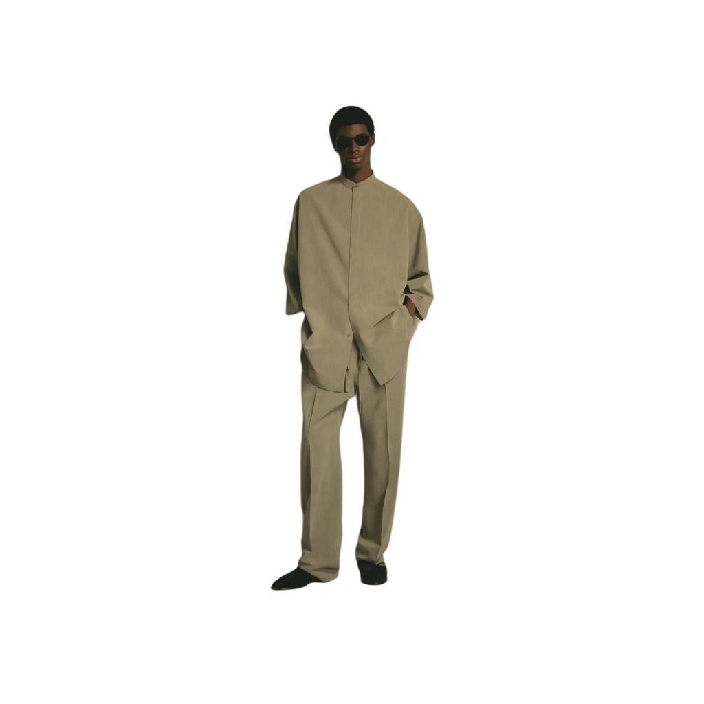 Fear of God Essentials SS23 Relaxed Crewneck Sweatshirt with Seal Logo Print Men Sweatshirt Seal-Grey FOG-SS23-022