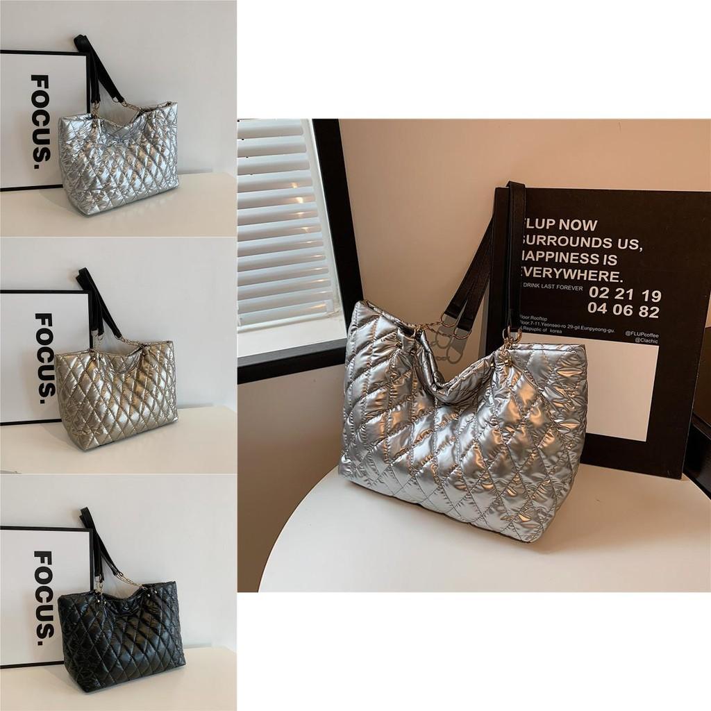 Stylish Large Capacity Tote Bag For Women Perfect For School And Daily Use