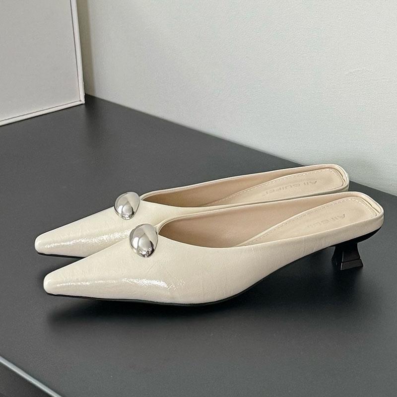 Fashion New Fashion Metal Women Heeled Slippers Sandals Shoes Female Mules Summer Beach Pointed Toe Ladies Flats Slippers Shoes Slides